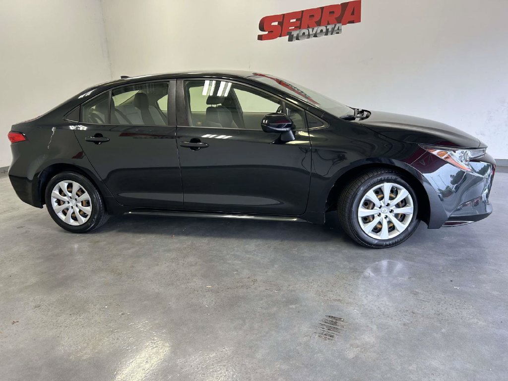 Certified 2020 Toyota Corolla LE FWD image 2
