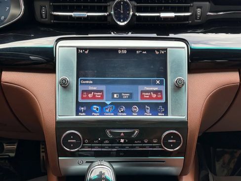 Used 2015 Maserati Quattroporte S Q4 image 21