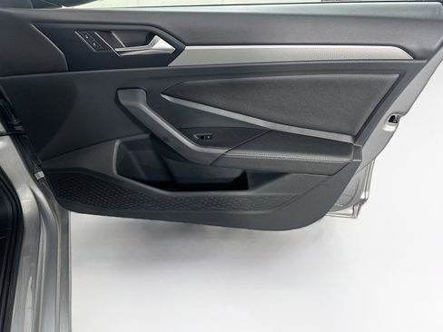 Used 2024 Volkswagen Jetta S image 30