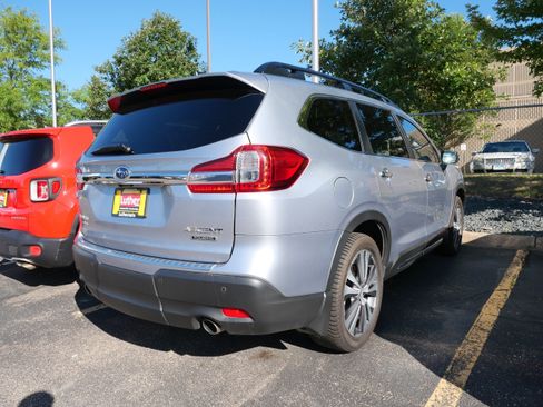 Used 2022 Subaru Ascent Touring AWD/4WD image 7