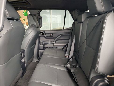 New 2026 Toyota 4Runner TRD Off-Road Premium image 24