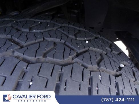 Certified 2025 Ford F150 XLT w/ Equipment Group 301A Standard AWD/4WD image 15