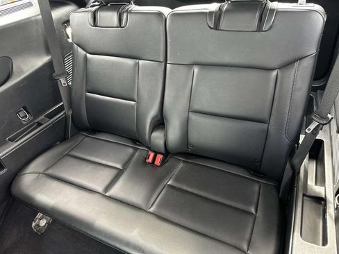 Used 2021 Ford Explorer Limited AWD/4WD image 17