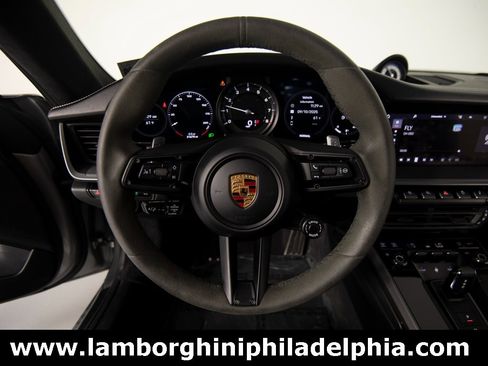 Used 2021 Porsche 911 Carrera 4S image 17