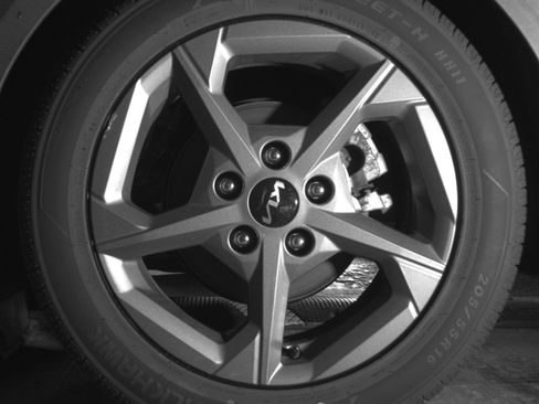 Used 2025 Kia K4 LXS FWD image 14