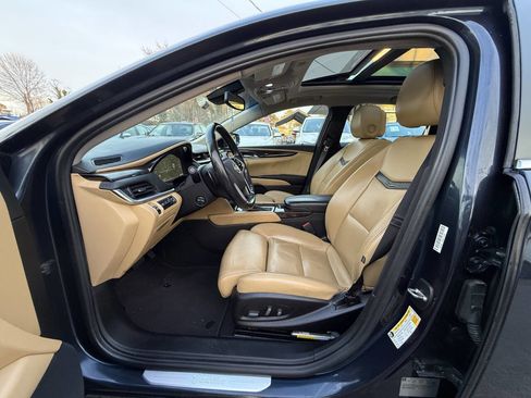 Used 2013 Cadillac XTS Premium image 10