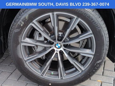 Certified 2024 BMW X5 xDrive40i w/ M Sport Package AWD/4WD image 12