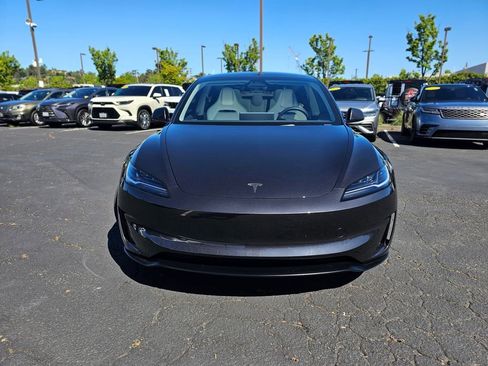 Used 2024 Tesla Model 3 Performance image 6