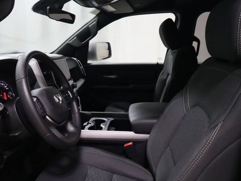 New 2026 RAM 1500 Express image 8