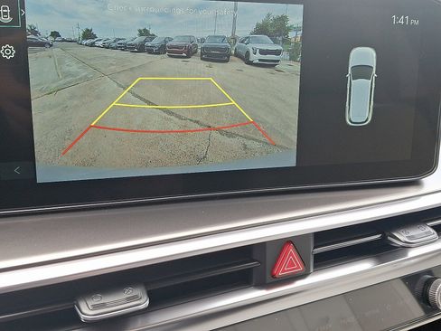 New 2025 Kia Sorento EX image 13