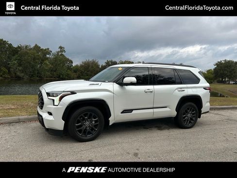Used 2023 Toyota Sequoia Platinum image 1