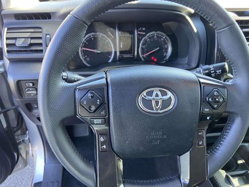 Used 2021 Toyota 4Runner TRD Off-Road Premium w/ Moonroof Package image 9