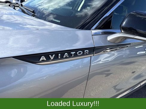 Used 2024 Lincoln Aviator Reserve w/ Elements Package Plus AWD/4WD image 12