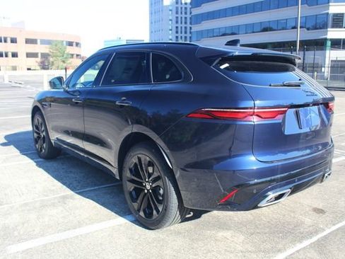 New 2026 Jaguar F-PACE R-Dynamic S image 11