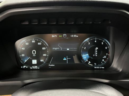 Used 2022 Volvo XC90 T6 Momentum w/ Climate Package image 15