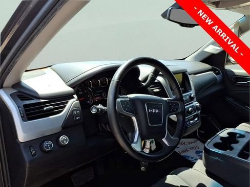 Used 2016 GMC Yukon SLE w/ Convenience Package AWD/4WD image 11