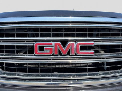 Used 2016 GMC Yukon SLE w/ HD Trailering Package AWD/4WD image 14