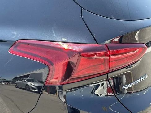 Used 2020 Hyundai Santa Fe SEL w/ Convenience Package FWD image 12