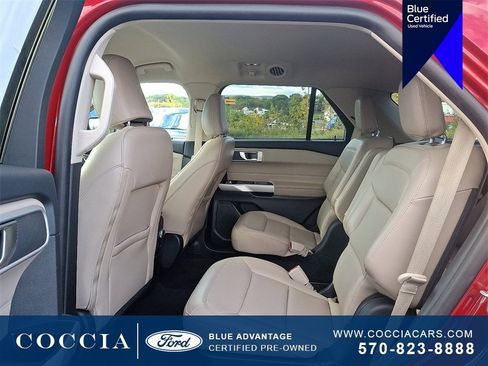 Certified 2022 Ford Explorer XLT w/ Equipment Group 202A image 11