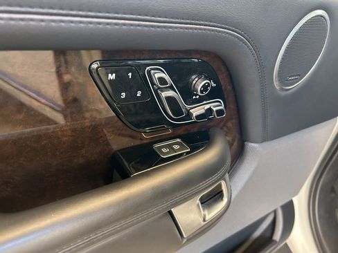 Used 2022 Land Rover Range Rover Westminster Edition image 49
