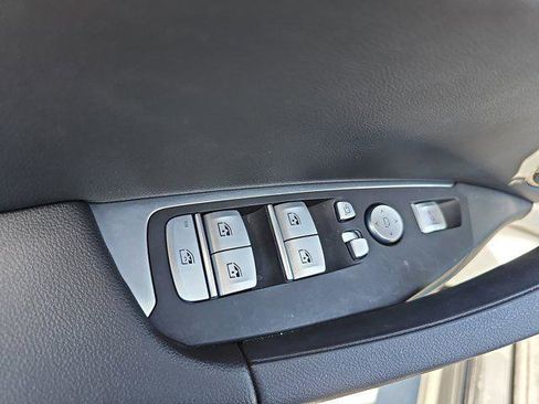 Used 2024 BMW X3 xDrive30i w/ Convenience Package w/ZPA image 29