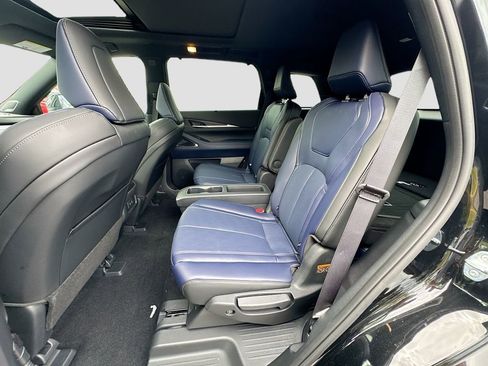 Used 2026 INFINITI QX60 Sport w/ Dark Cargo Package image 27