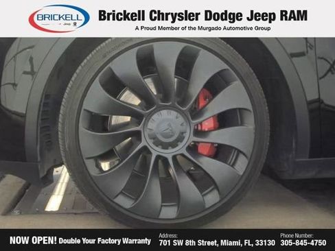 Used 2025 Tesla Model Y Performance AWD/4WD image 16