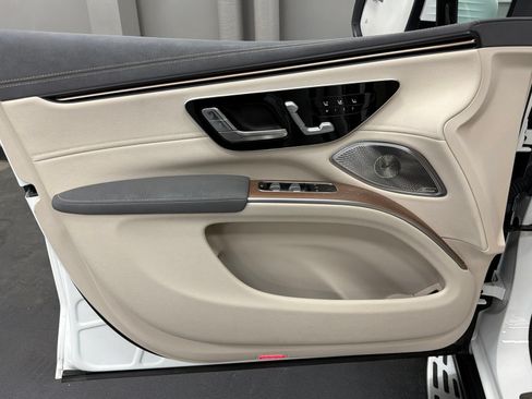 Certified 2024 Mercedes-Benz EQS 450+ SUV image 34