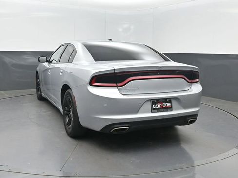 Used 2021 Dodge Charger SXT w/ Leather Interior Group RWD image 3