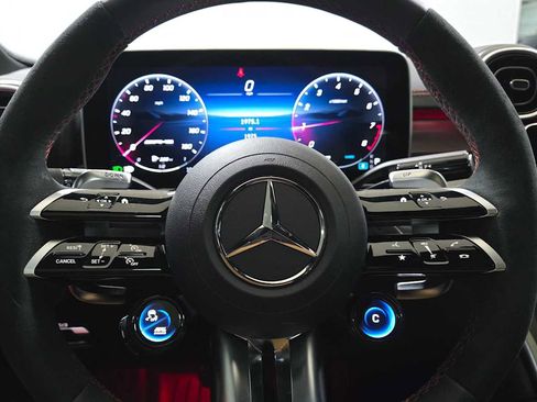 Used 2025 Mercedes-Benz C 43 AMG 4MATIC Sedan image 29