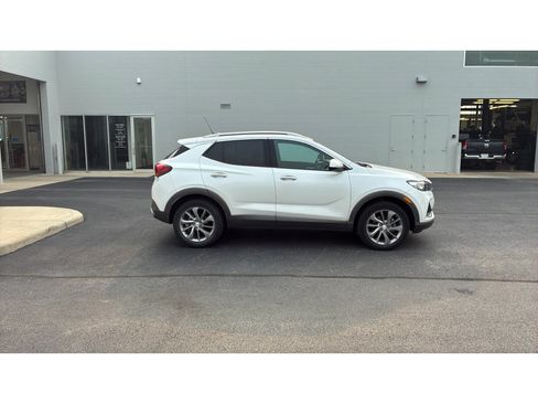Used 2023 Buick Encore GX Essence w/ Experience Buick Package AWD/4WD image 10