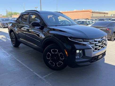 Used 2023 Hyundai Santa Cruz SEL Premium AWD/4WD image 6
