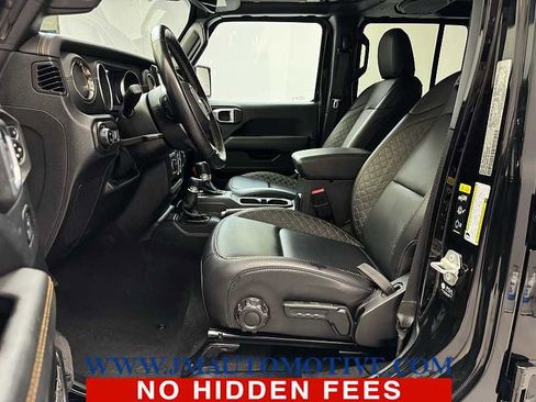 Used 2021 Jeep Gladiator Overland image 13