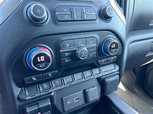 Used 2021 Chevrolet Silverado 1500 RST w/ All Star Edition Plus image 11