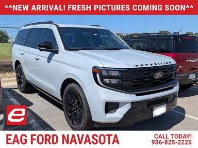 Used 2025 Ford Expedition Platinum w/ Stealth Appearance Package