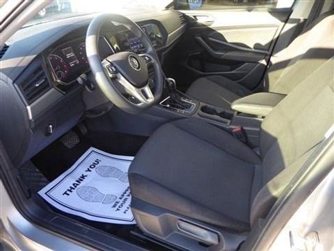 Used 2021 Volkswagen Jetta S w/ Driver Assistance Package image 16