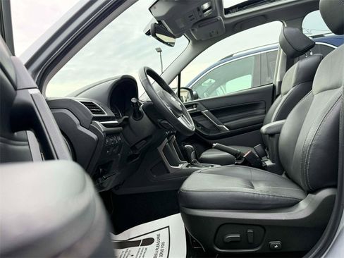 Used 2018 Subaru Forester 2.5i Touring image 16