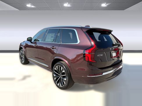Certified 2026 Volvo XC90 B5 Core w/ Protection Package AWD/4WD image 3