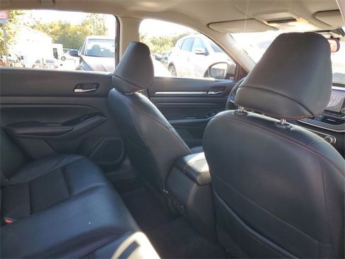 Used 2023 Nissan Altima 2.5 SR image 28