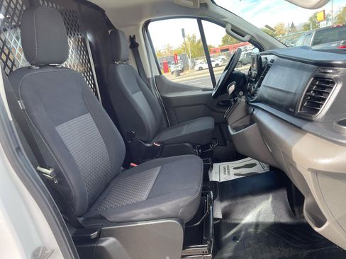 Used 2024 Ford Transit 250 Low Roof w/ Exterior Upgrade Package RWD image 18