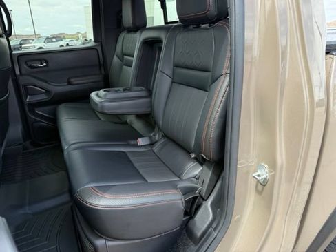 Used 2023 Nissan Frontier Pro-X w/ Pro-X Premium Package RWD image 34