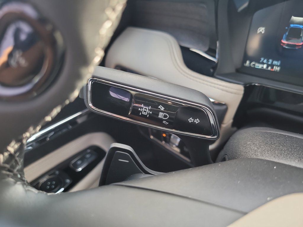 Used 2026 Lincoln Corsair Reserve FWD image 30