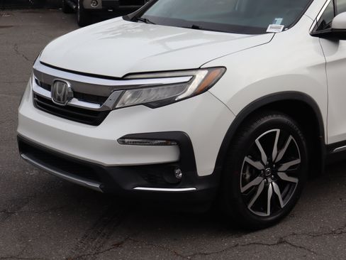 Used 2020 Honda Pilot Touring image 6