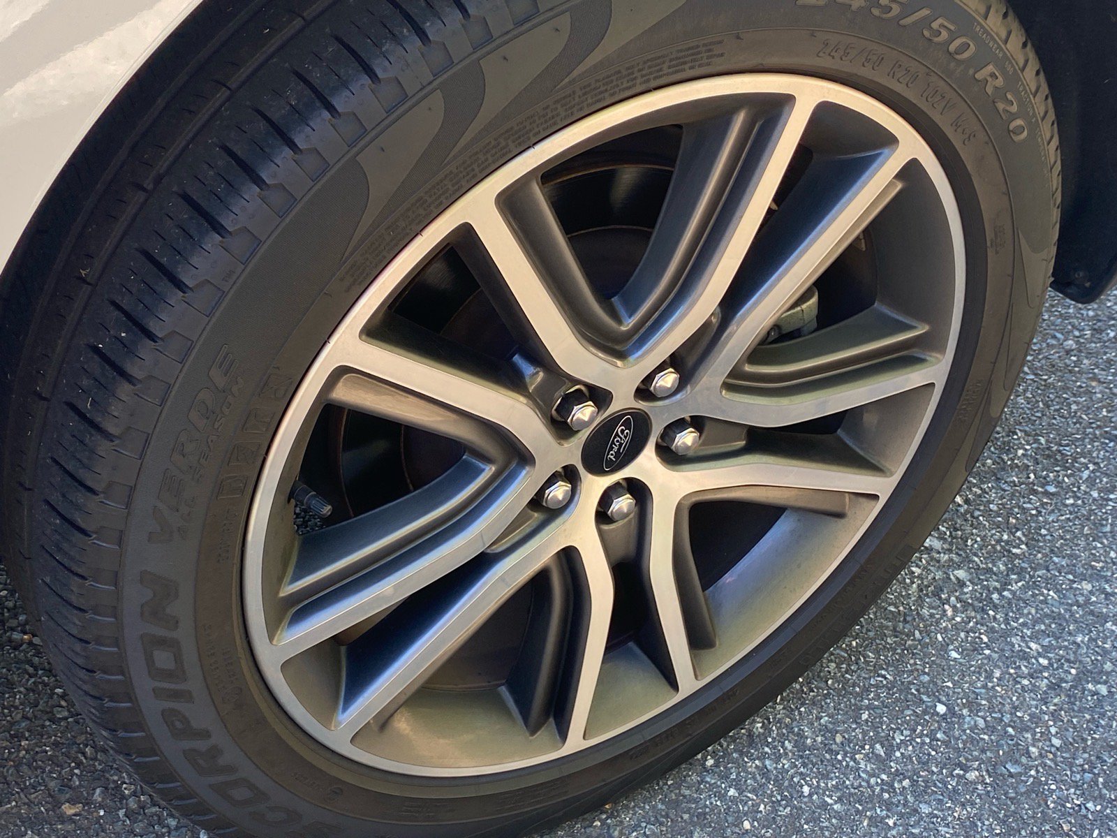 Certified 2024 Ford Edge Titanium AWD/4WD image 21