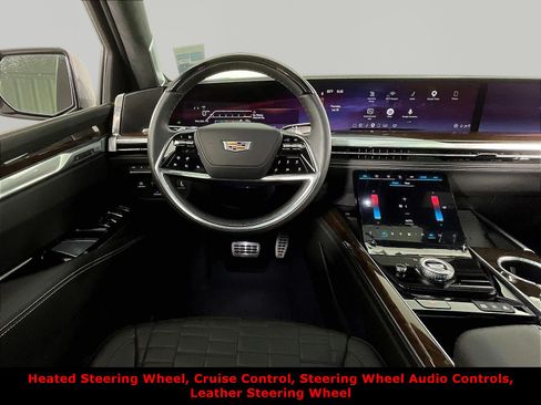 Certified 2025 Cadillac Escalade Sport Platinum w/ LPO, ONYX Package AWD/4WD image 8