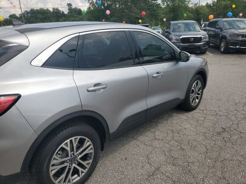 Used 2022 Ford Escape SEL AWD/4WD image 6