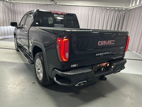 Used 2024 GMC Sierra 1500 Denali w/ Technology Package AWD/4WD image 5