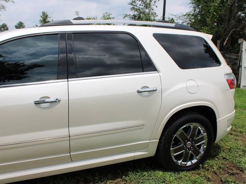 Used 2012 GMC Acadia Denali AWD/4WD image 10