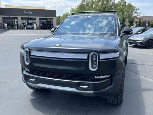 Used 2022 Rivian R1T Adventure AWD/4WD image 10