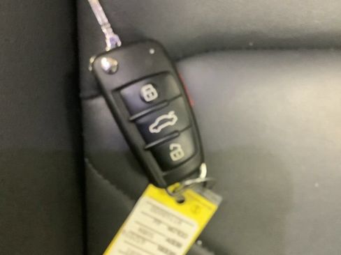 Used 2022 Audi Q3 2.0T Premium Plus AWD/4WD image 31